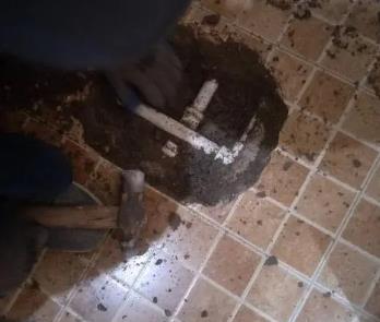 洱源卫生间漏水维修公司为您分享下卫生间渗水如何处理及注意事项